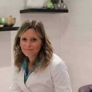 Jessica , un vendeur d'accessoires de massage
