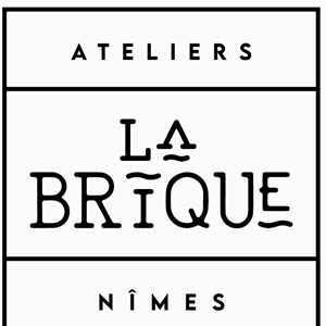 Emily , un expert en cosmétique